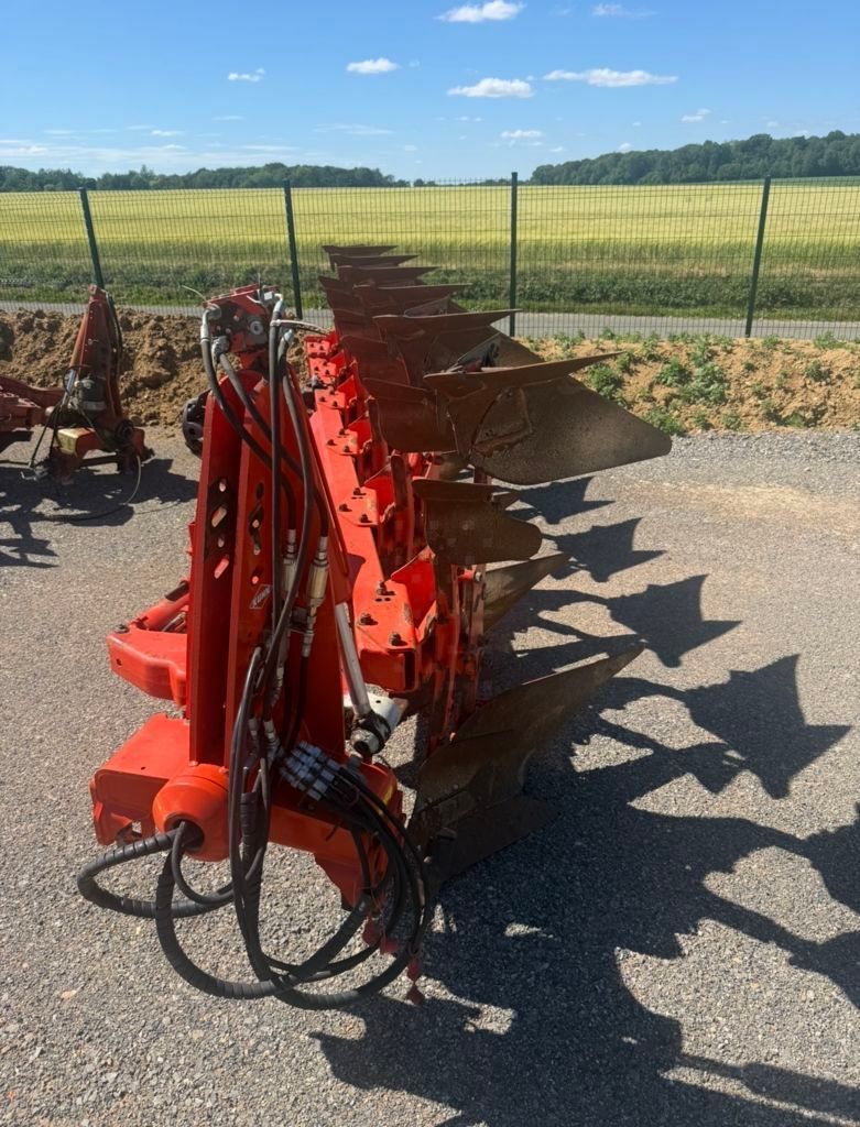 Kuhn multimaster 123 Pług 9500 €