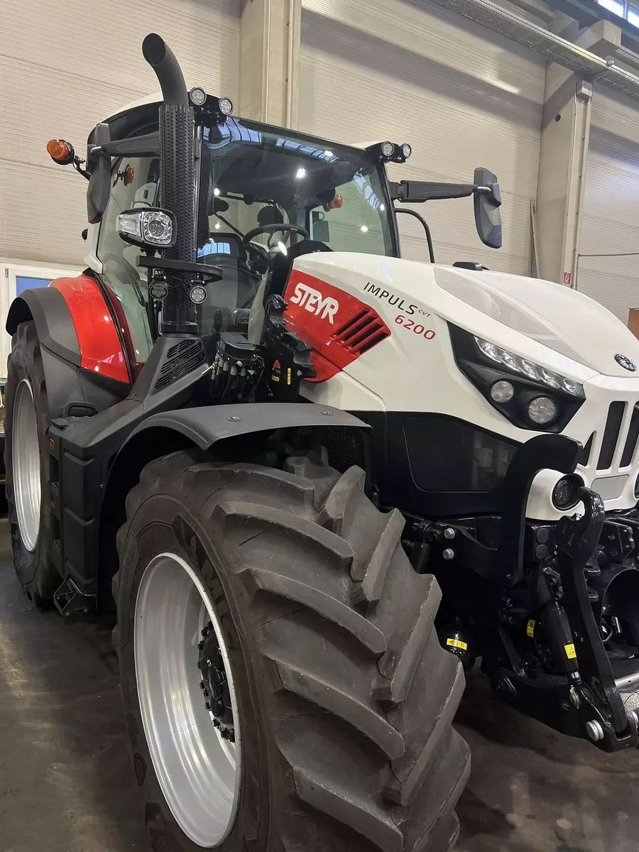 Steyr CVT 6180 Traktor