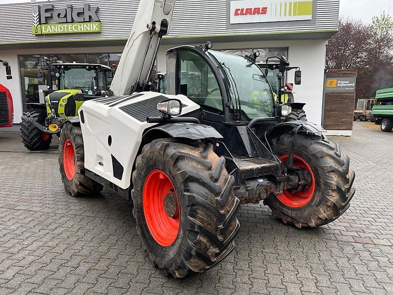 E-FARM: Bobcat tl38.70 - Chargeur télescopique  - id JYGI4KF - 37 800 € - Année: 2018 - Lecture du nombre d'heure: 5 300,Puissance du moteur (chevaux): 132,Allemagne