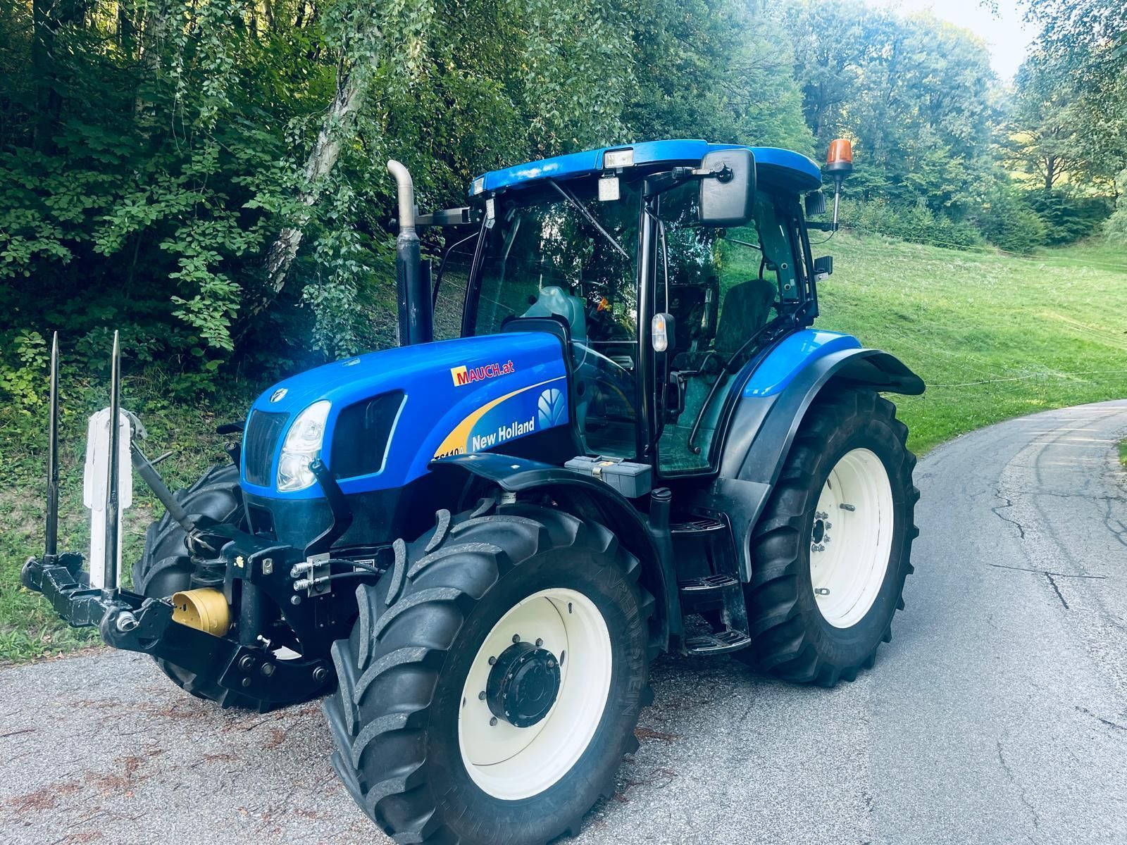 New Holland TS 110 A Traktor 55 900 €
