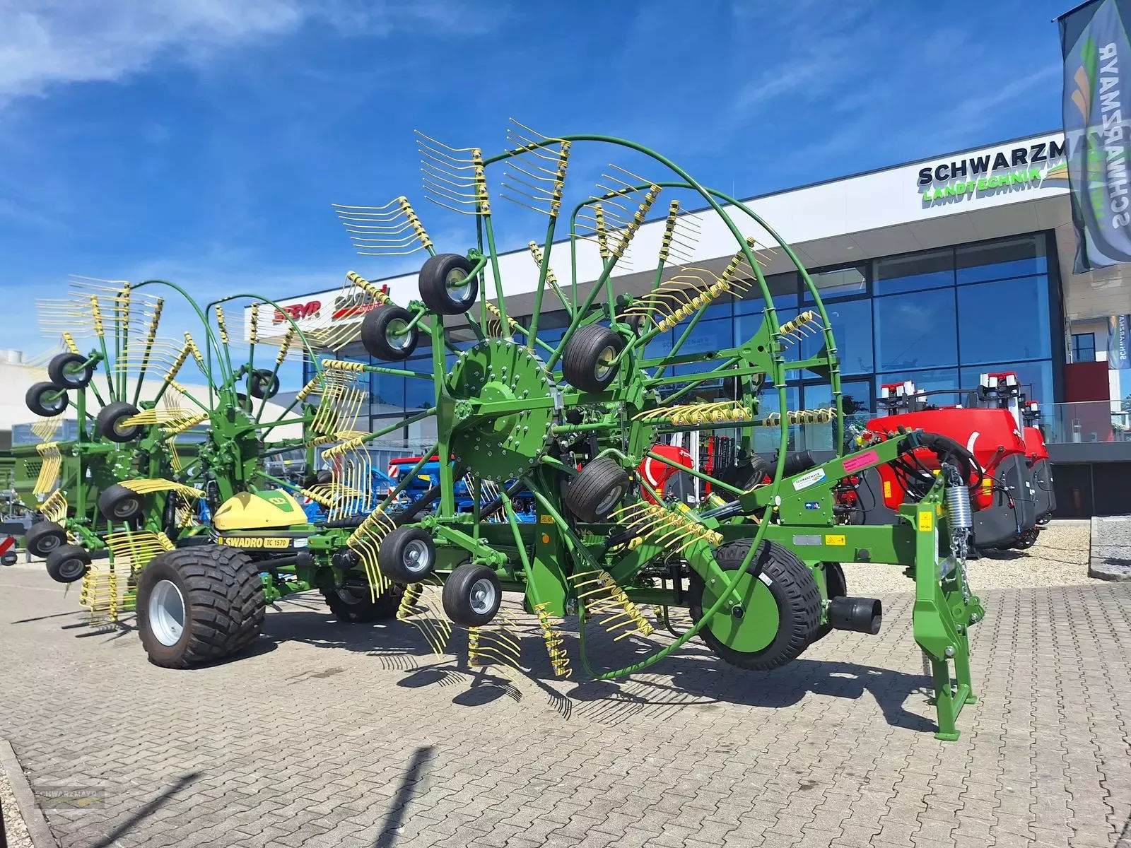 E-FARM: Krone Swadro TC 1570 - Grabljice - id T2KHIL2 - Leto izgradnje: 2024 - Avstrija