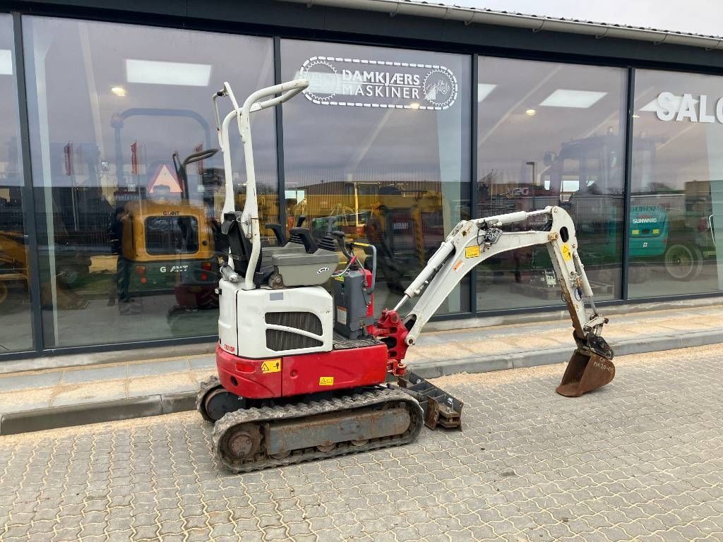 Takeuchi tb 210 Mini-pelle 10 044 €