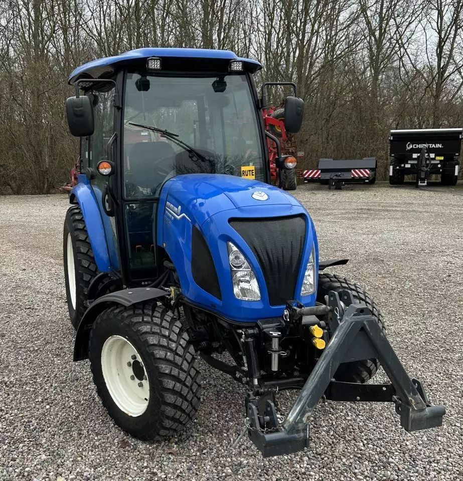 New Holland Boomer 55 Trattore 40.008 €