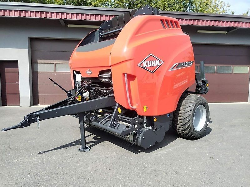 Kuhn VB 3290 Ballenpresse 63.800 €