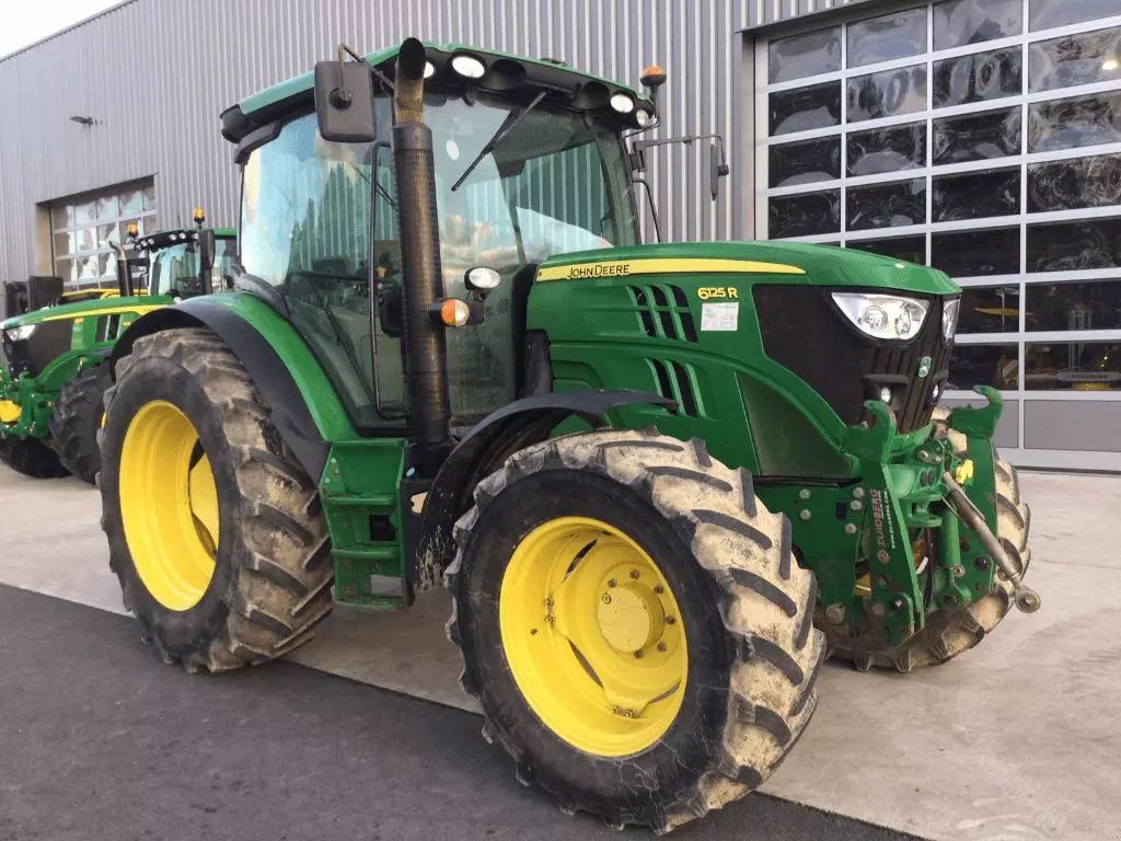 E-FARM: John Deere 6125 R - Tracteur - id ZFM88V7 - 46 500 € - Année: 2014 - Lecture du nombre d'heure: 8 150,Puissance du moteur (chevaux): 125,France
