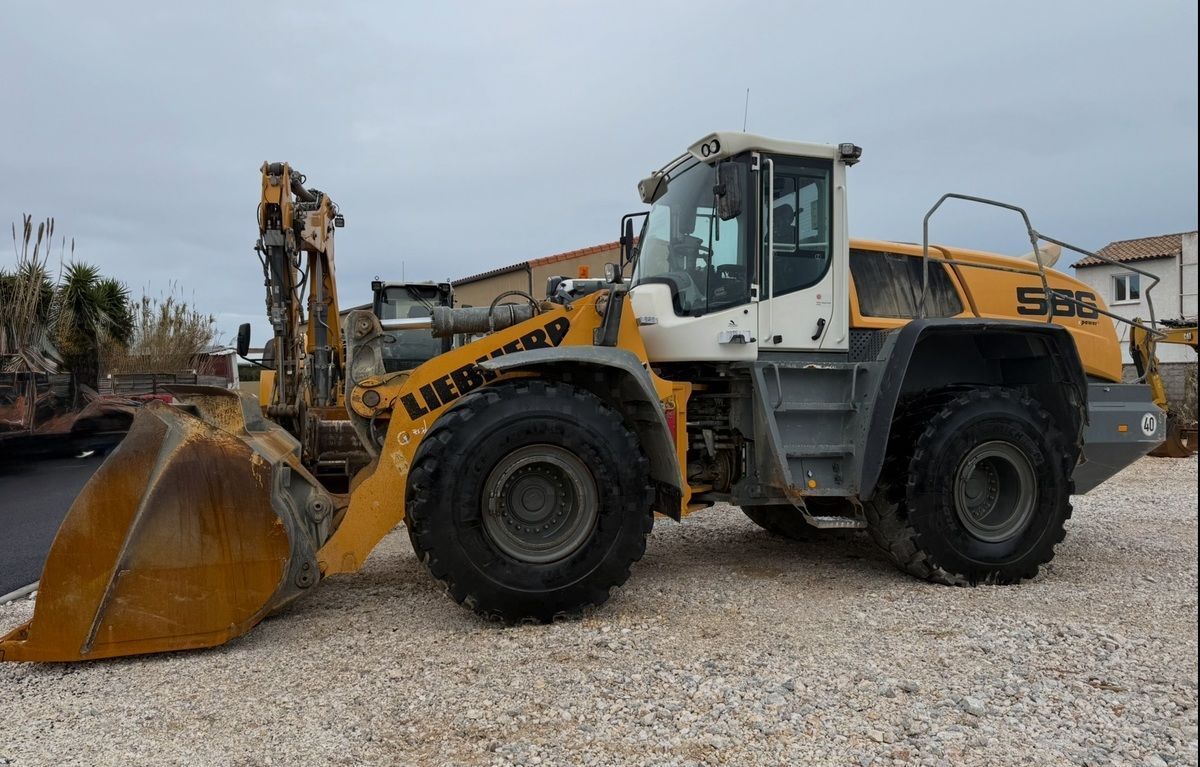 Liebherr l566 Ładowarka kołowa 95 000 €