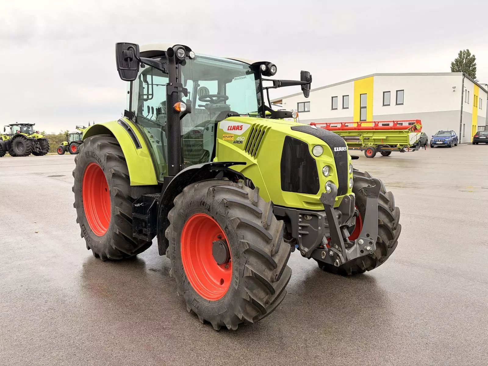 Claas Arion 450 Tractor €85,000