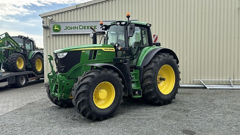 E-FARM: John Deere 6m240 - Traktor - id VYSCNYM - 171.500 € - Baujahr: 2025 - Abgelesene Motorstunden: 293,Motorleistung (PS): 270,Deutschland
