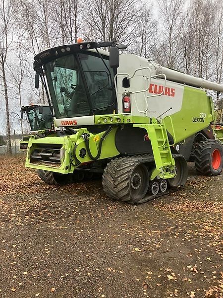 Claas Lexion 770 Combine harvester €181,565
