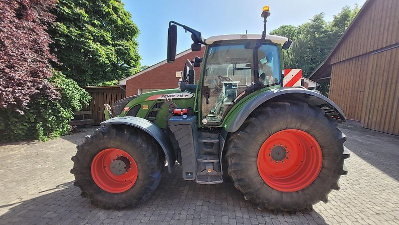 Fendt 718 Vario Profi Plus Tractor 105.000 €