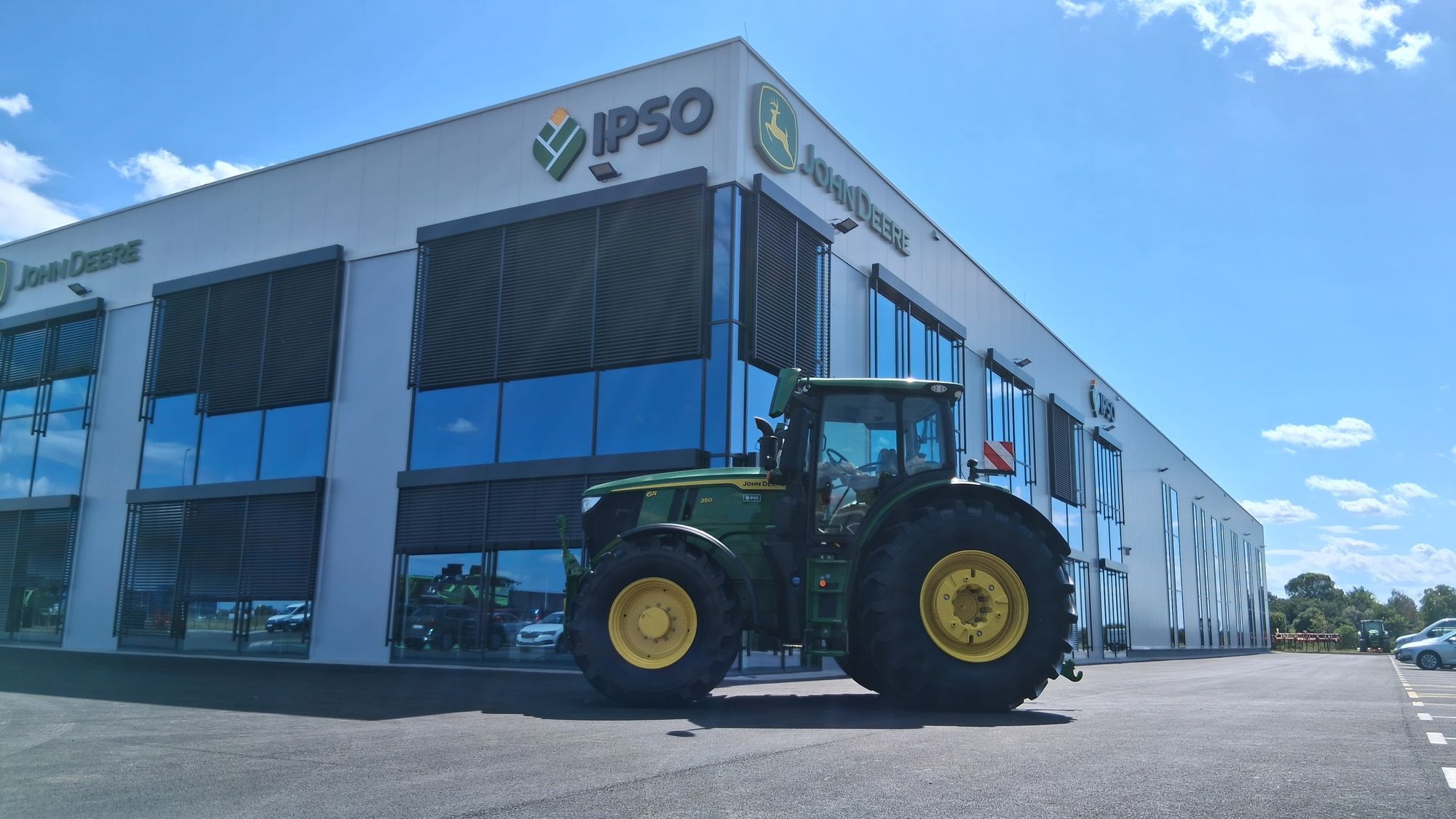 John Deere 6R 250 Tractor €172,500