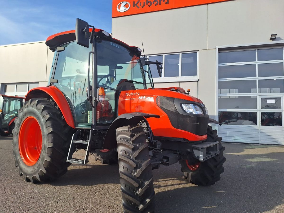 Kubota M4063 Tractor €41,667