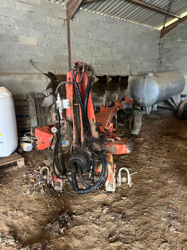 Kuhn vm 120 Plough €9,900