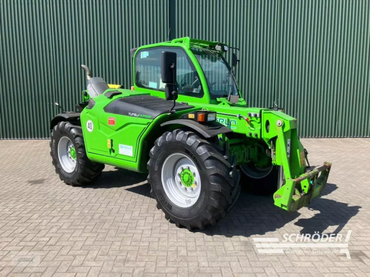 E-FARM: Merlo tf 42.7 - 140 - Teleskopski viličar - id GEFDB5Q - 49.500 € - Leto izgradnje: 2018 - Število ur motorja: 3.359,Moč motorja (HP): 140,Nemčija
