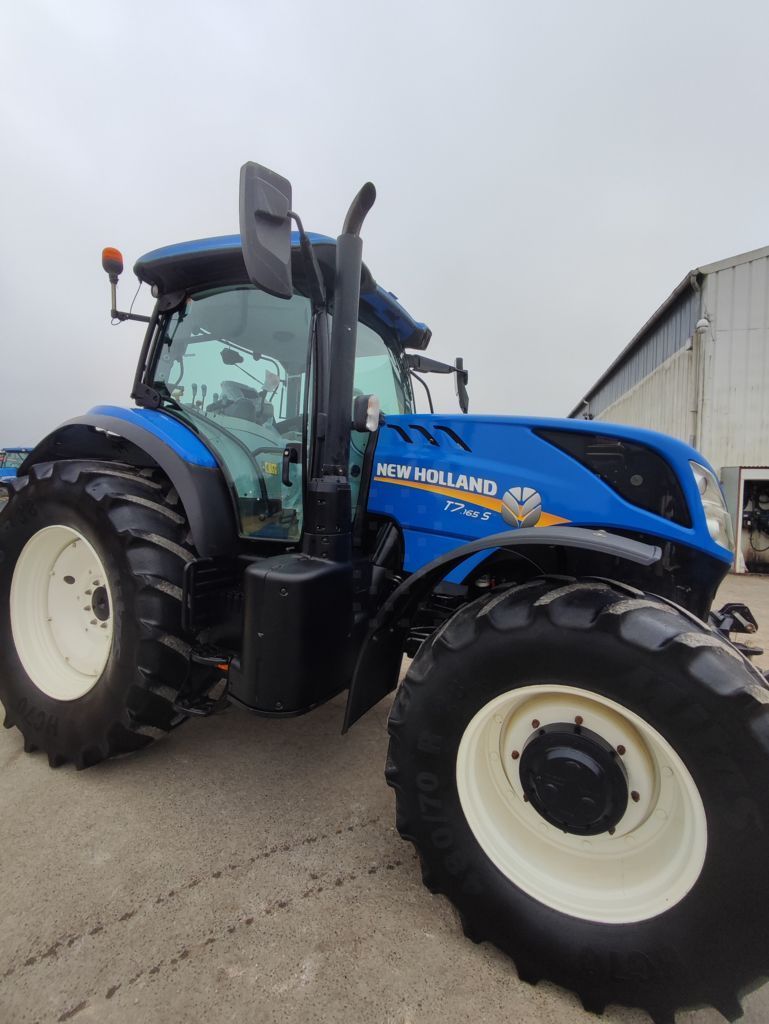 E-FARM: New Holland T7.165 S - Traktor - id MMH9MJH - 65.000 € - Produktionsår: 2019 - Motortimer: 3.861,Motoreffekt (HP): 165,Frankrig