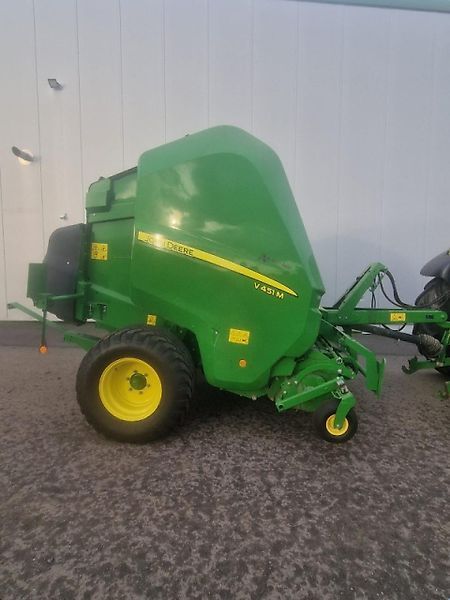 John Deere V451M Ballenpresse 42.990 €