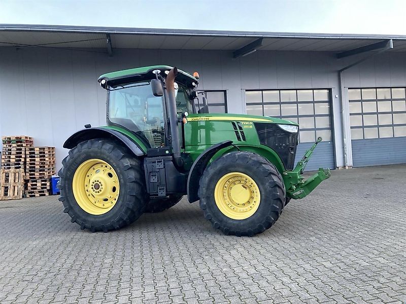 John Deere 7230 R Trattore 59.000 €
