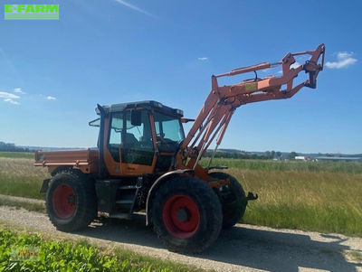 E-FARM: Fendt Xylon 522 - Tractor - id MZA7QRX - €40,000 - Year of construction: 2004 - Engine hours: 9,537,Engine power (HP): 125,Germany