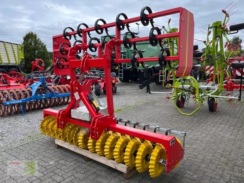 E-FARM: güttler dx 30 - 45, frontpacker duplex 45 - Walze - id 4J1XRDE - Baujahr: 2023 - Deutschland