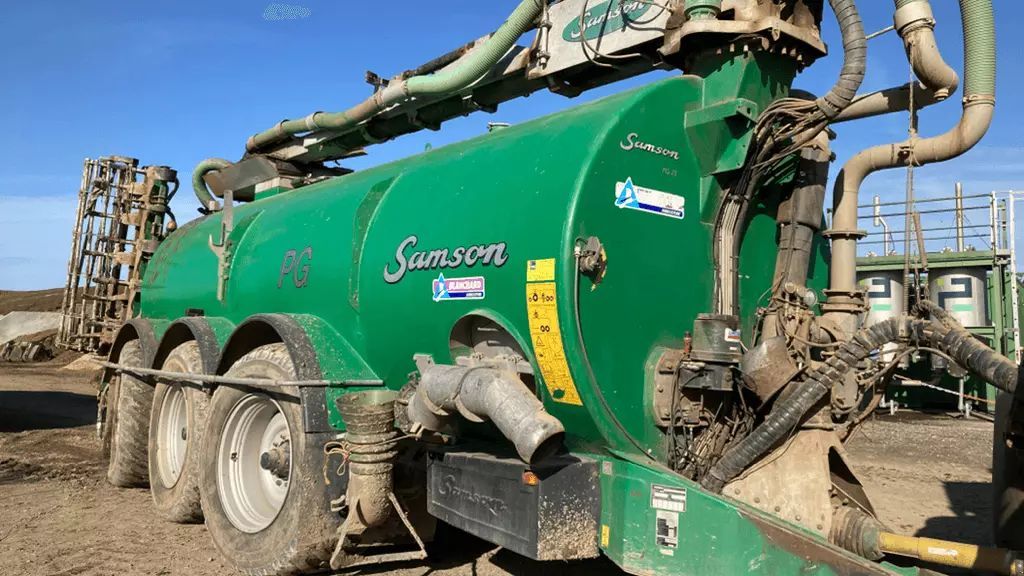 E-FARM: Samson pg25 - Gülleausbringung Sonstige - id 4YJMBZZ - 185.000 € - Baujahr: 2015 - Frankreich