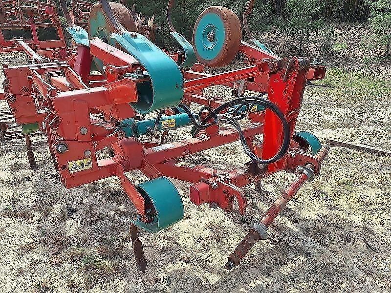 Kverneland kverneland clf tiefgrubber 4m Cultivador 4000 €