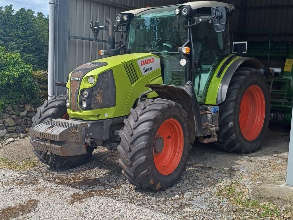 E-FARM: Claas Arion 450 - Traktor - id IED9BZE - 51.512 € - Baujahr: 2019 - Abgelesene Motorstunden: 2.550,Motorleistung (PS): 130,Vereinigtes Königreich