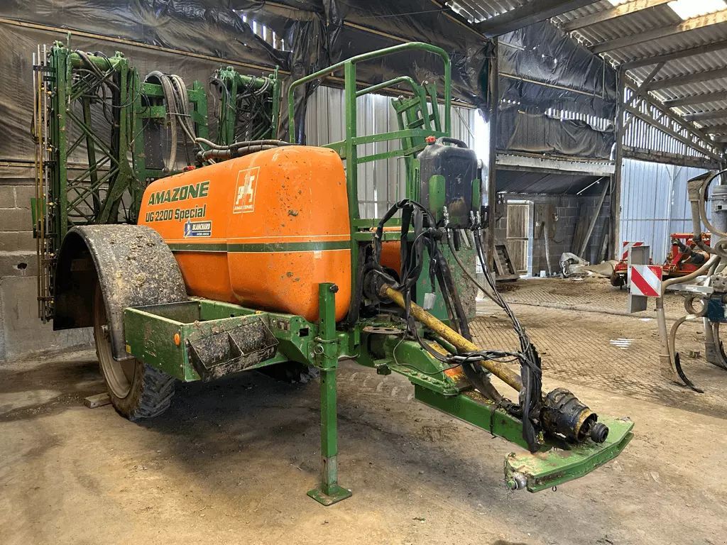 Amazone ug 2200 Sprayer €17,000