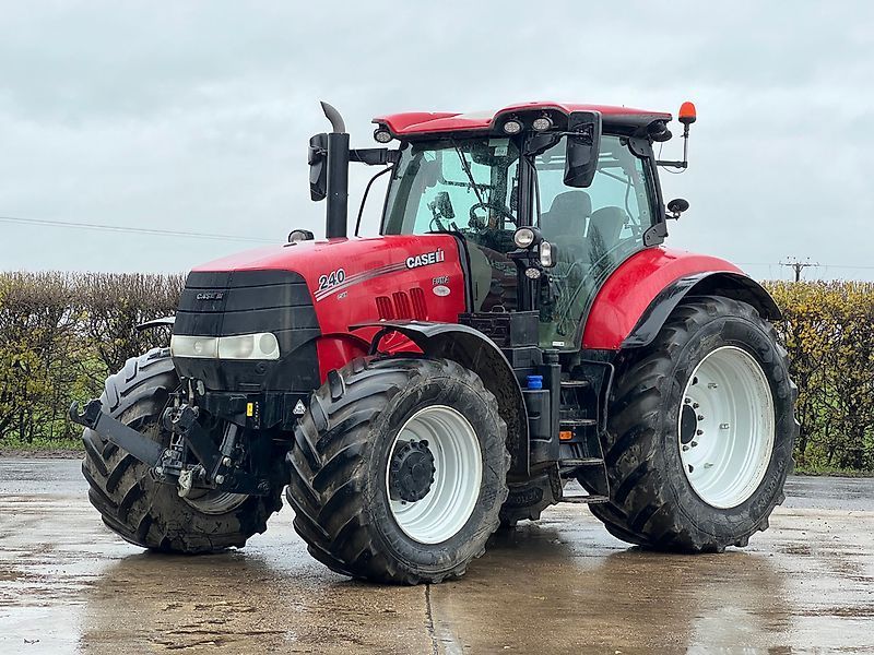 Case IH Puma 240 CVX Трактор 65 472 €