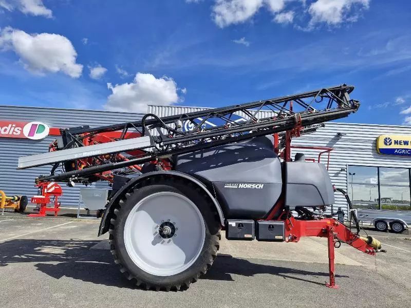 HORSCH leeb4ax Пръскачка 63 000 €