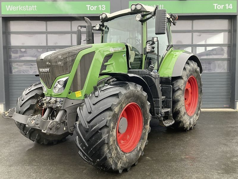 Fendt 828 Vario ProfiPlus Traktori 102 000 €
