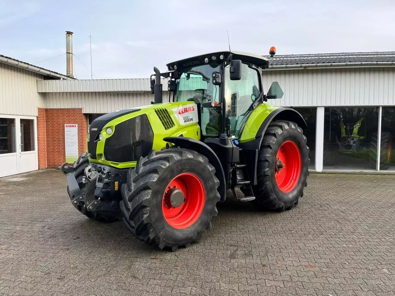 Claas Axion 830 Τρακτέρ 60.895 €
