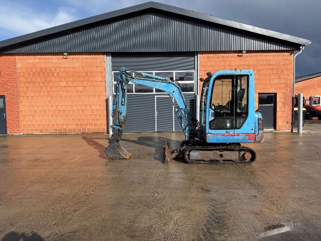 Takeuchi TB 125 Mini kotrógép 12 500 EUR
