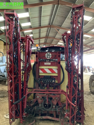 E-FARM: Hardi MASTER 1200 - Pulvérisateur - id 8IMPCHF - 9 500 € - Année: 2012