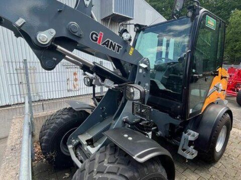 E-FARM: Giant g5000 - Chargeuse sur pneus - id G8YNIPA - 65 950 € - Année: 2023 - Puissance du moteur (chevaux): 75,Allemagne