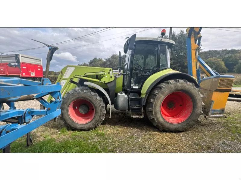 E-FARM: Claas Arion 640 - Traktor - id HRSF9MP - 38.000 € - Baujahr: 2015 - Abgelesene Motorstunden: 6.800,Motorleistung (PS): 150,Frankreich