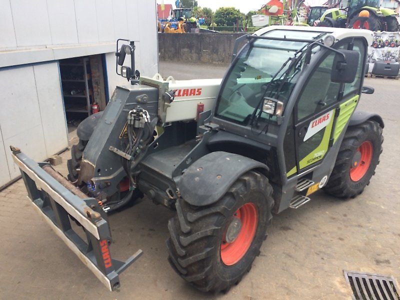 E-FARM: Claas scorpion 7050 - Chargeur télescopique  - id SYAKJ1E - Année: 2015 - Lecture du nombre d'heure: 3 500,Puissance du moteur (chevaux): 122,Allemagne