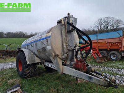 E-FARM: PEECON ZT 10000 Euroline - Self propelled liquid manure spreader - id VMPQU2K - €14,500 - Year of construction: 2001