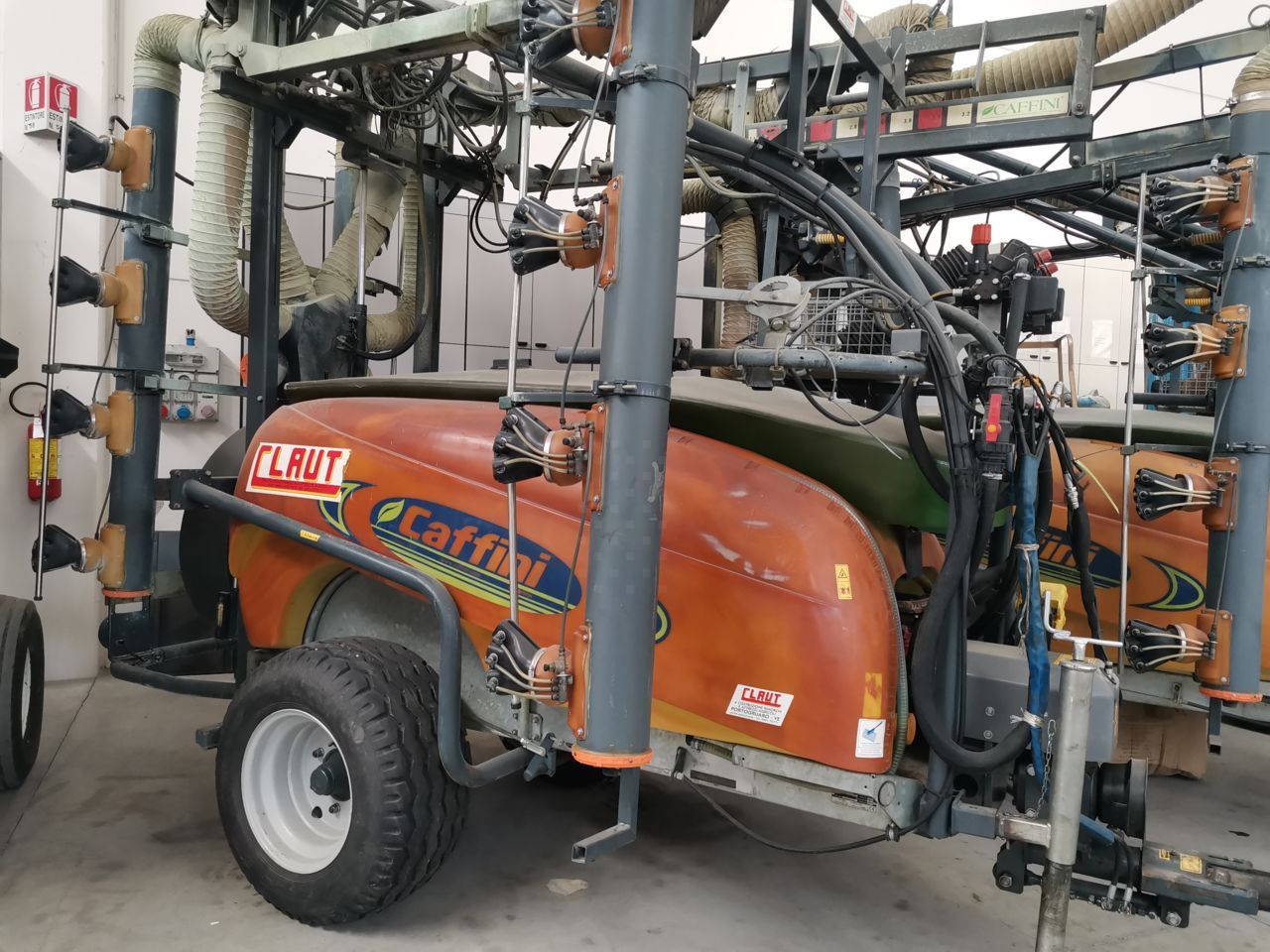 E-FARM: Caffini atomizzatore rafal pro 2000s - Pflanzenschutzspritze - id RUWIXBP - 10.800 € - Baujahr: 2013 - Italien