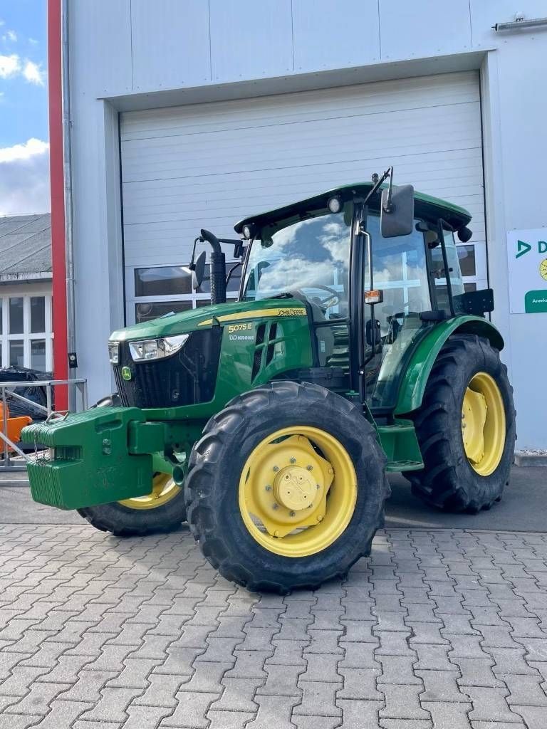 John Deere 5075 E Tractor 32.500 €