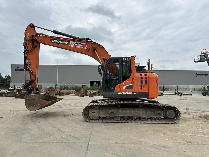 Doosan dx235lcr-5 Excavadora de orugas 54.000 €