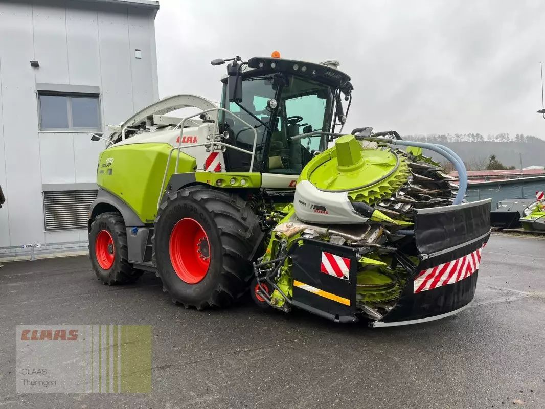 Claas Jaguar 970 Self propelled forage harvester €437,000