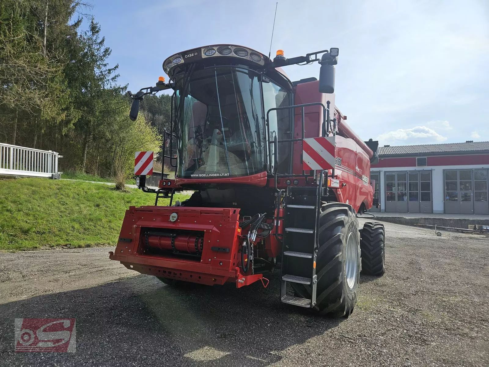 E-FARM: Case IH axial-flow 6160 - Kombajn zbożowy - id UBHKNJM - Rok produkcji: 2024 - Motogodziny: 5,Moc silnika: 400,Austria