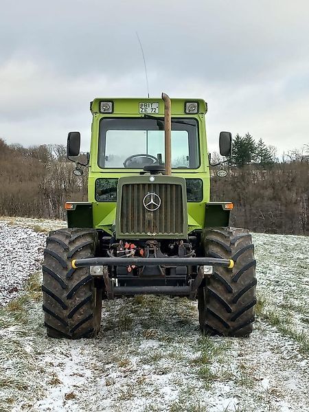E-FARM: Mercedes-Benz mb 900 turbo top! - Tractor - id 9FN2N3X - 42.000 € - Año: 1989 - Horas: 13.400,Potencia del motor: 90,Alemania