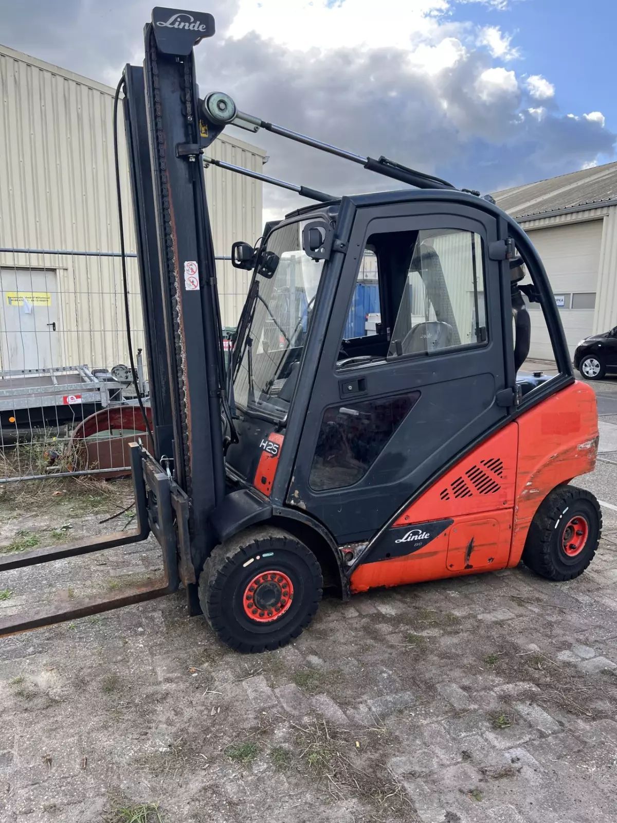 Linde h 25 d-02 Chariot élévateur 8 950 €