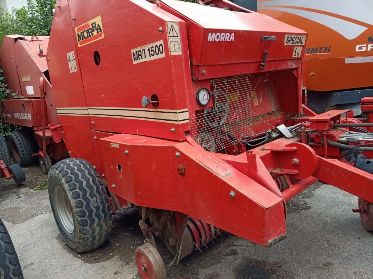 E-FARM: Morra mri 1500 - Empacadora - id YE8LKC5 - 5000 € - Año: 1996 - Italia