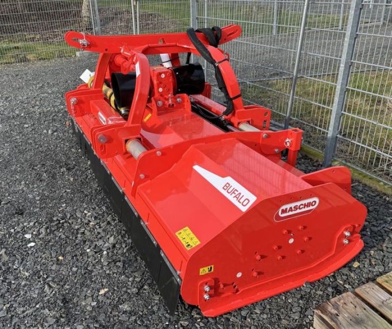 Maschio bufalo 280 topper 10.190 €