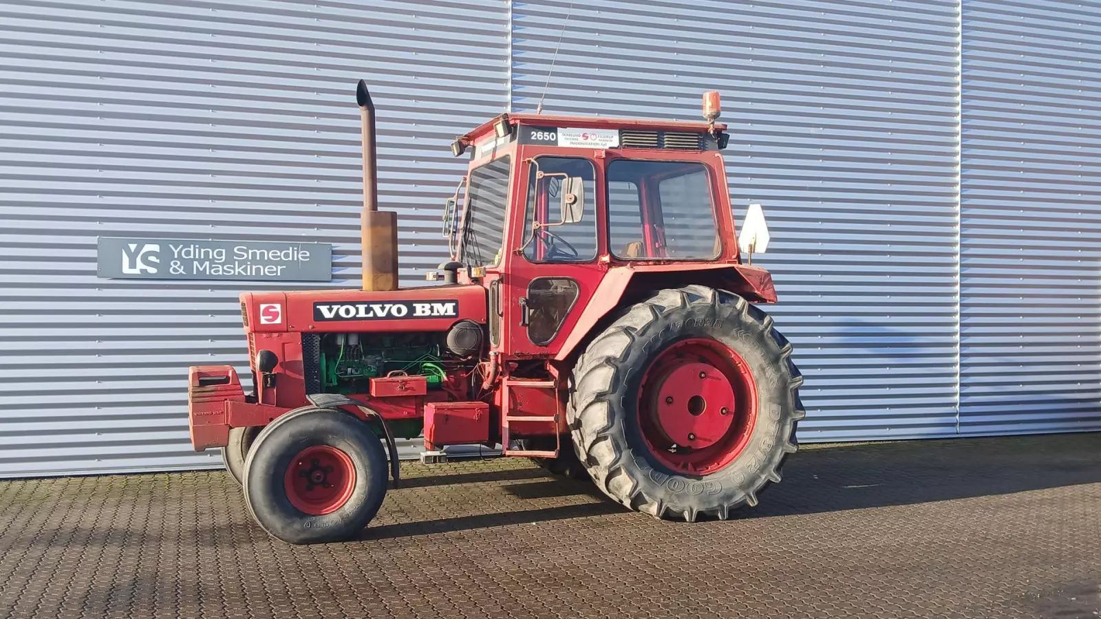 VOLVO 2650 Traktor 19 409 €