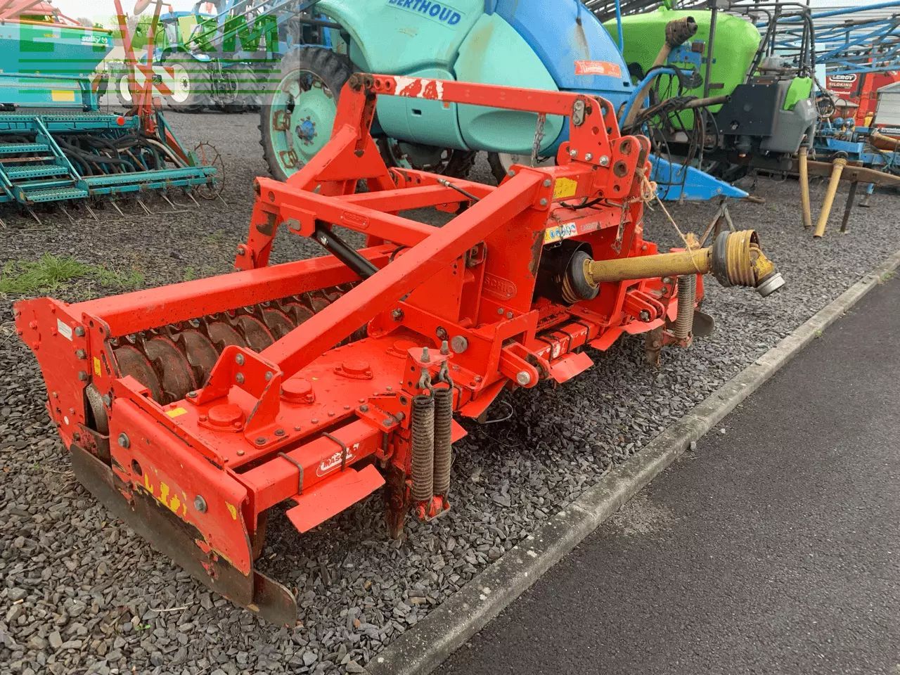 Maschio dm 3000 Herse rotative 9 000 €