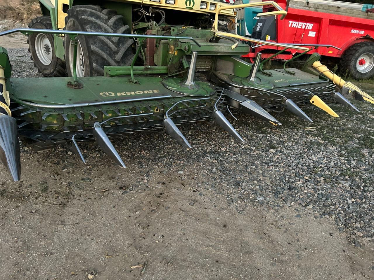 E-FARM: Krone easy collect 6000 - Cabezal - id HN7QVMF - 10.000 € - Año: 2009 - Francia