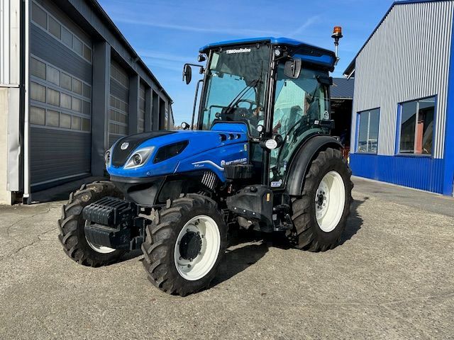 New Holland T4.100 F Tractor 65.000 €